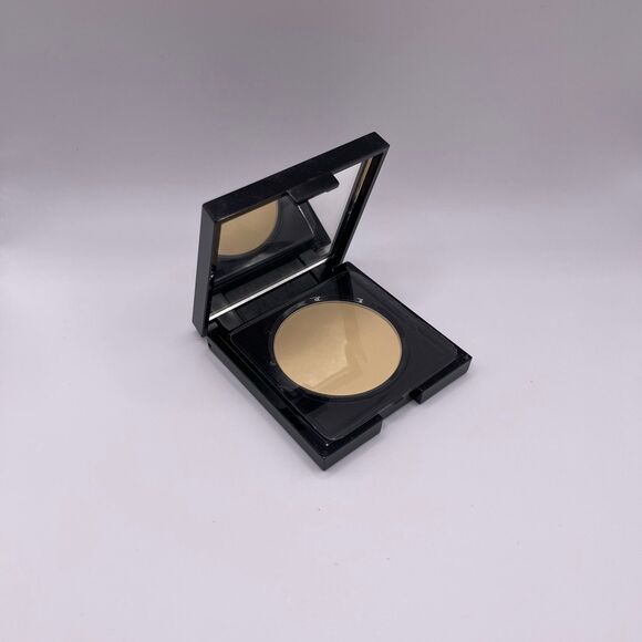 YBF Your Best Friend Neutralizing Face Pressed Powder - Picture 6 of 6
